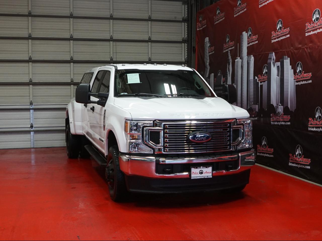Ford Super Duty F-350 DRW King Ranch 4WD Crew Cab 8' Box 2021