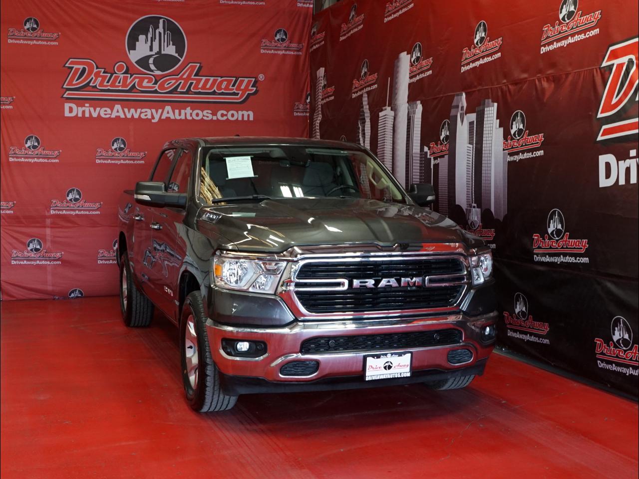 RAM 1500 Big Horn 4x2 Crew Cab 5'7" Box 2020