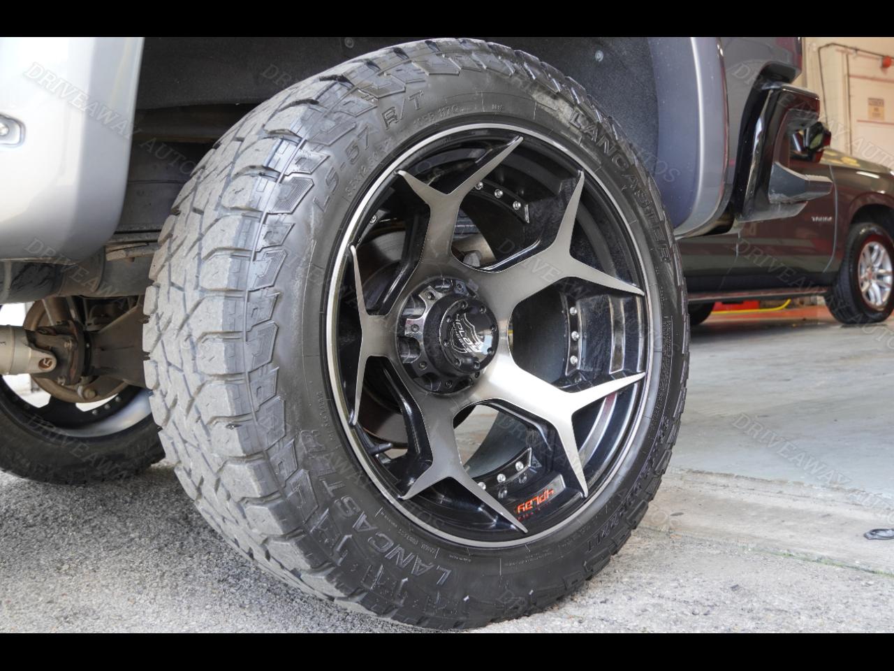 Chevrolet Silverado 1500 4WD Crew Cab 147" LT Trail Boss 2020