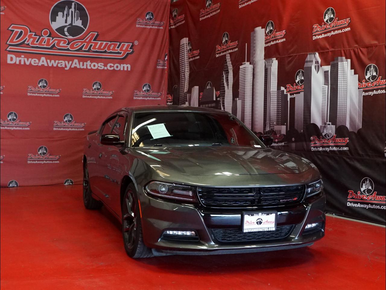 Dodge Charger SXT RWD 2020