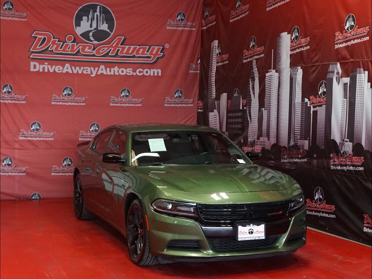 Dodge Charger SXT RWD 2020