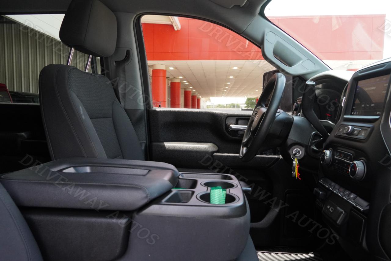 Chevrolet Silverado 2500HD 4WD Crew Cab 159" Custom 2022