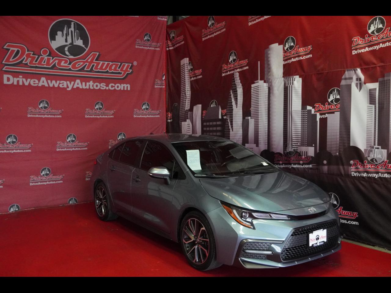 Toyota Corolla SE Nightshade CVT (Natl) 2022