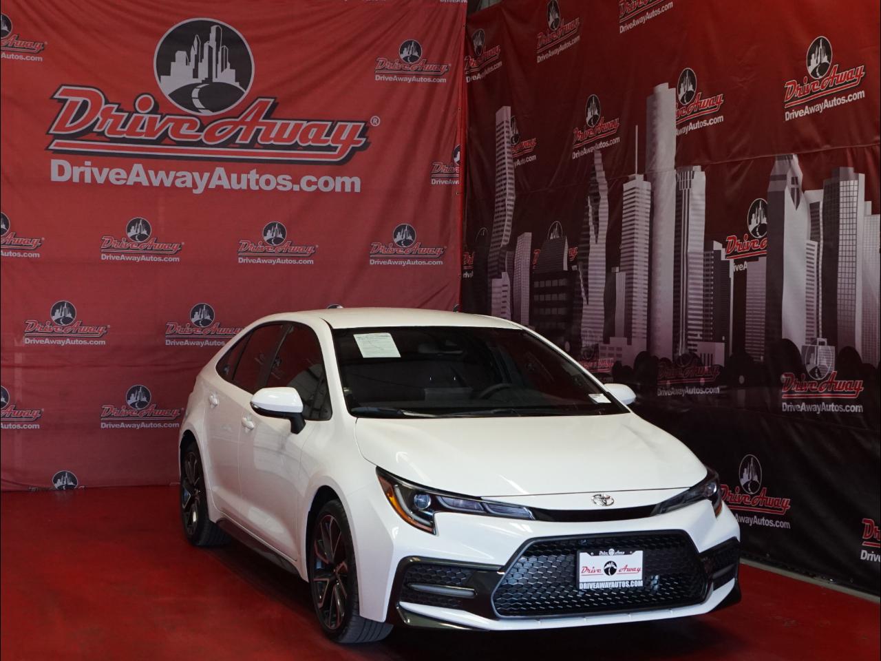 Toyota Corolla SE Nightshade CVT (Natl) 2022