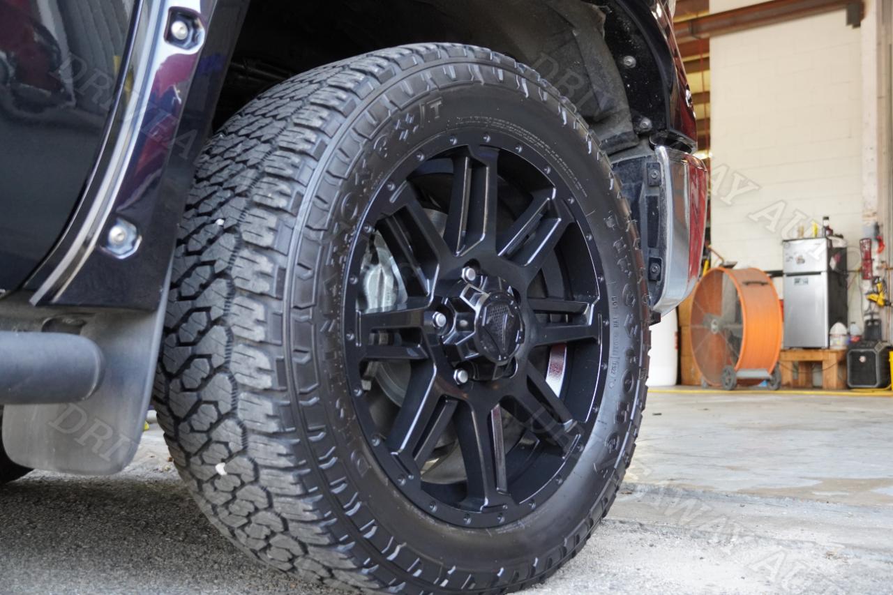Toyota Tundra 4WD SR5 CrewMax 5.5' Bed 5.7L FFV (Natl) 2019