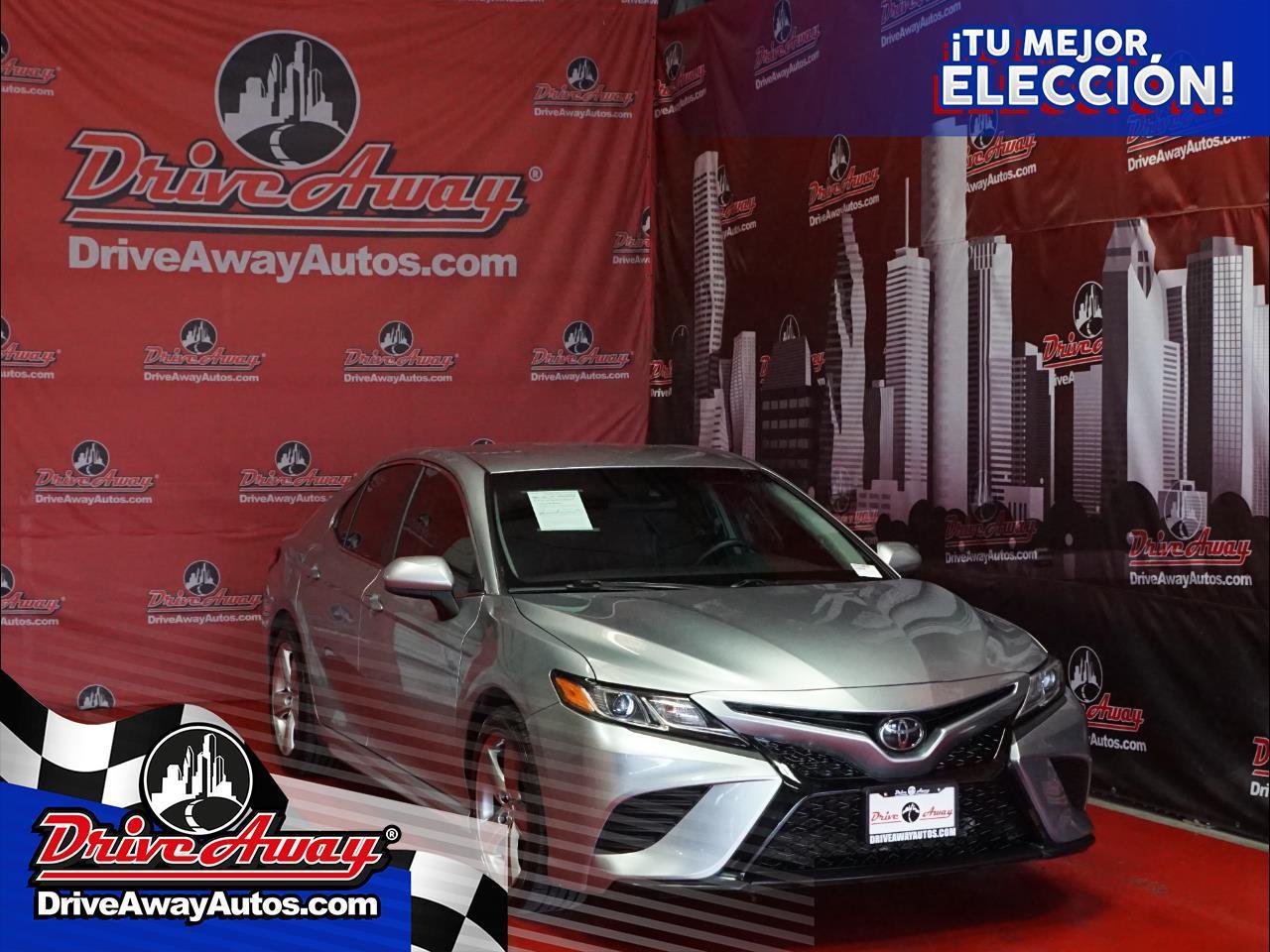 Toyota Camry XLE Auto (Natl) 2018