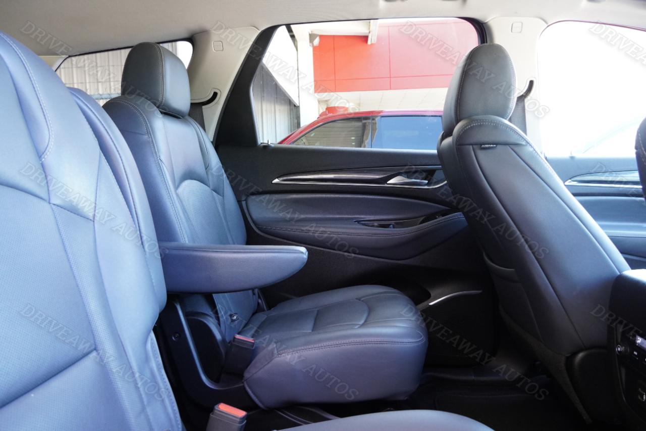 Buick Enclave AWD 4dr Essence 2021