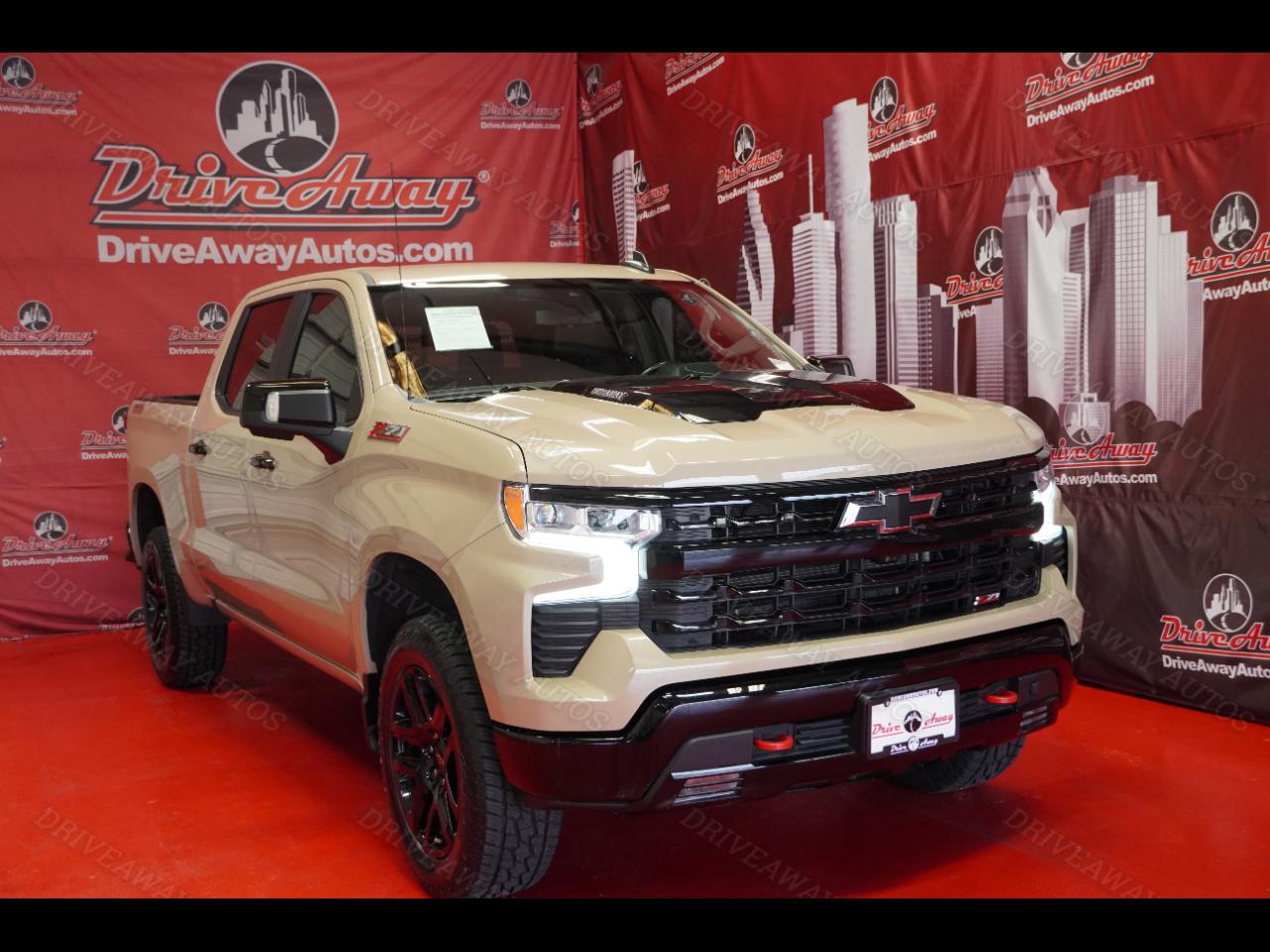 Chevrolet Silverado 1500 4WD Crew Cab 147" LT Trail Boss 2022