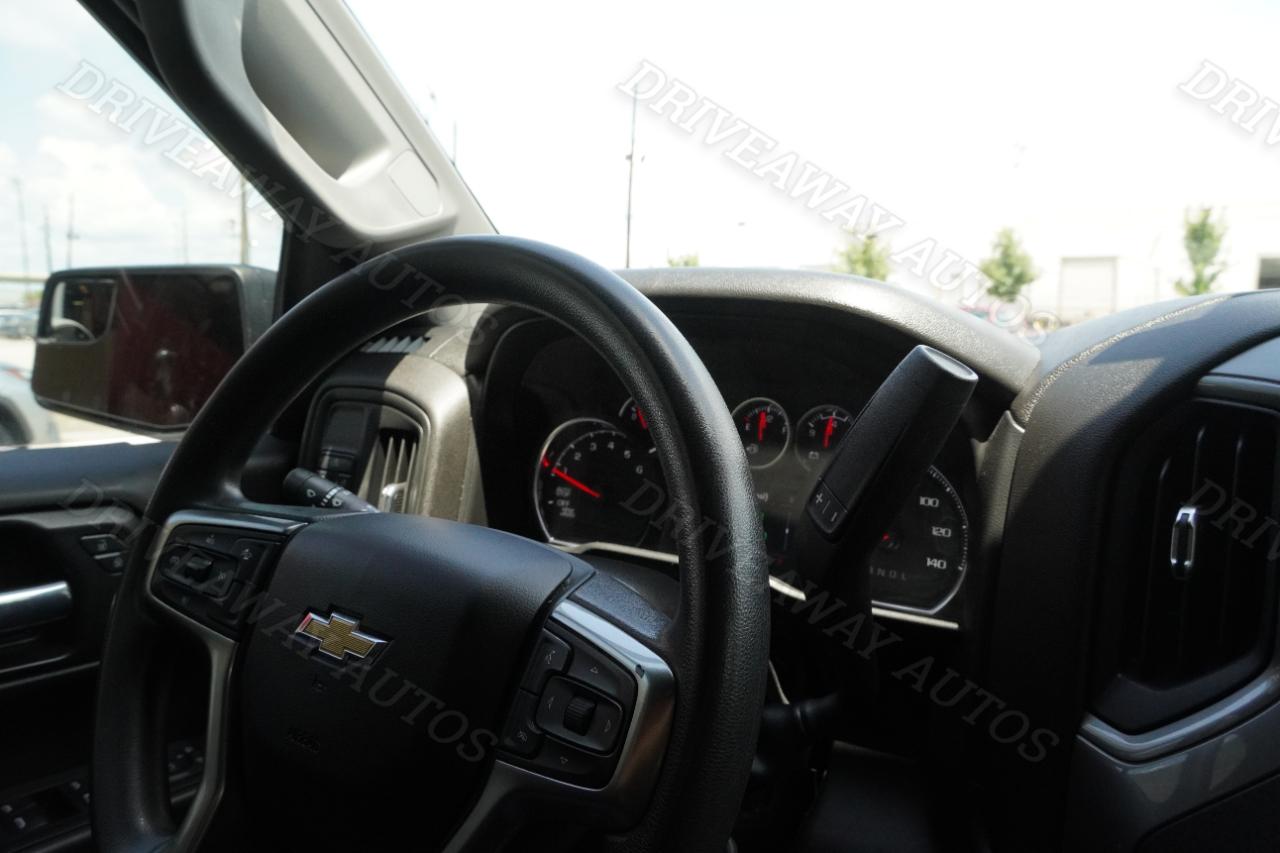 Chevrolet Silverado 1500 2WD Crew Cab 147" Custom 2021