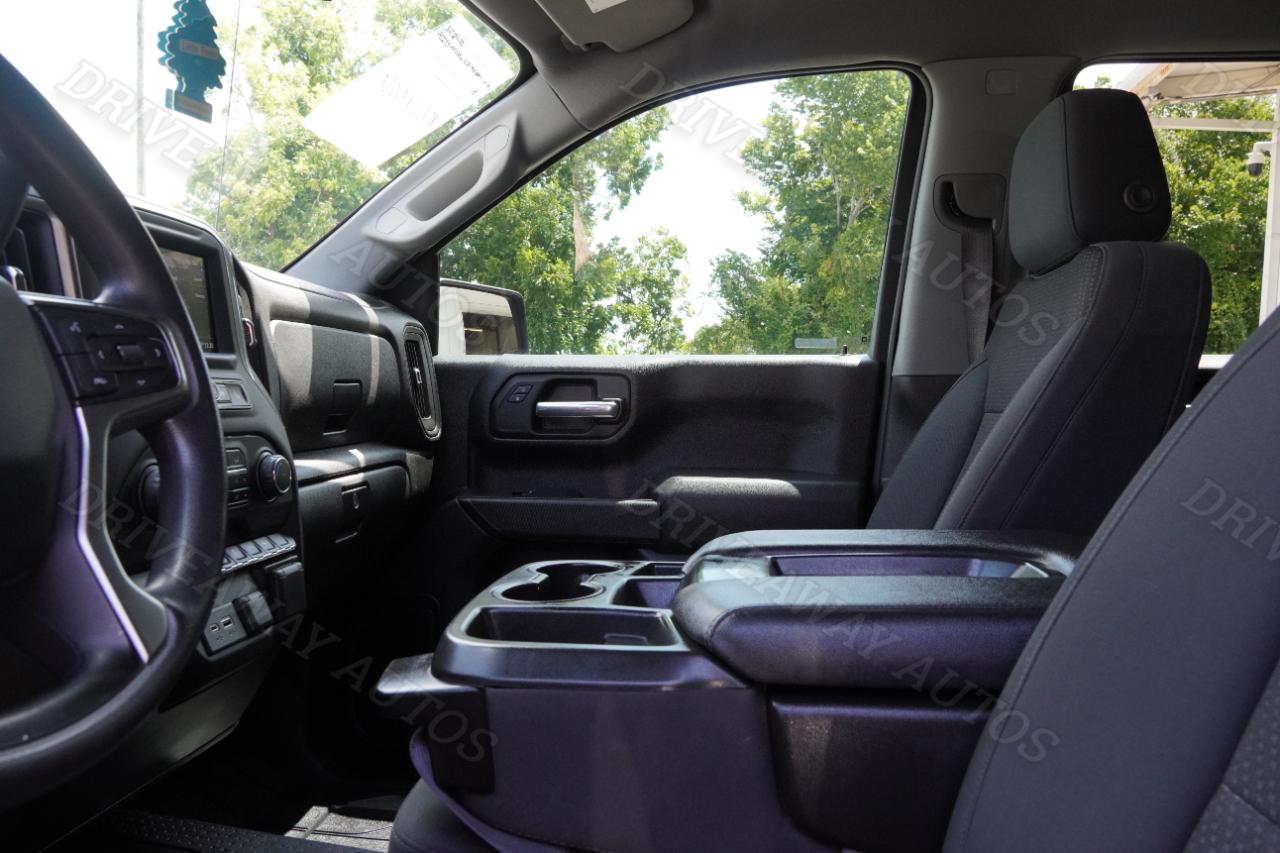 Chevrolet Silverado 1500 2WD Crew Cab 147" Custom 2021