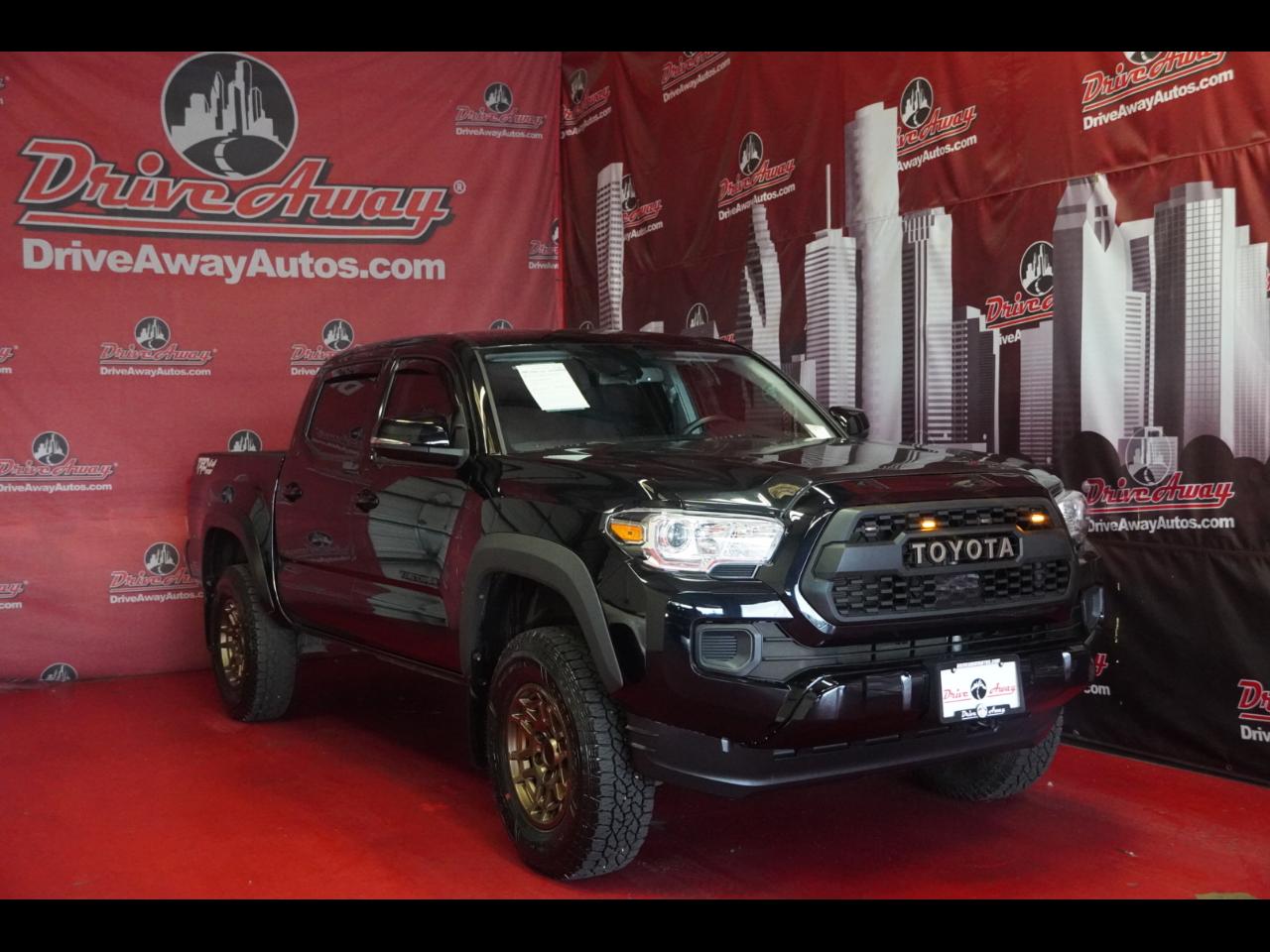 Toyota Tacoma 4WD TRD Off Road Double Cab 5' Bed V6 MT (Natl) 2022