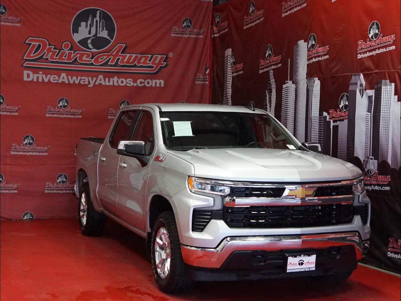 Chevrolet Silverado 1500 4WD Crew Cab 147" LT w/1LT 2022
