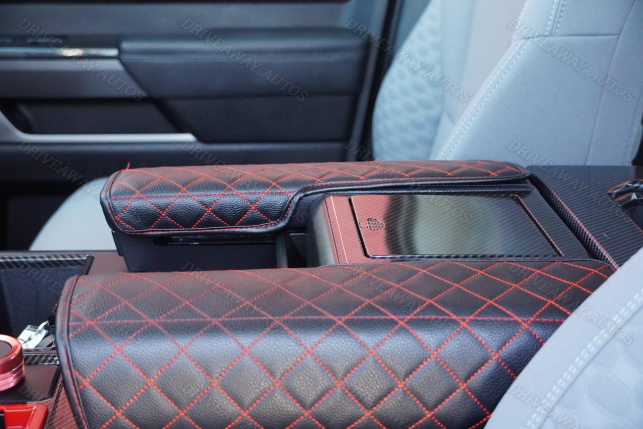 Toyota Tundra 4WD SR5 CrewMax 5.5' Bed (Natl) 2023 Toyota Tundra 4WD SR5 CrewMax 5.5' Bed (Natl) 2023