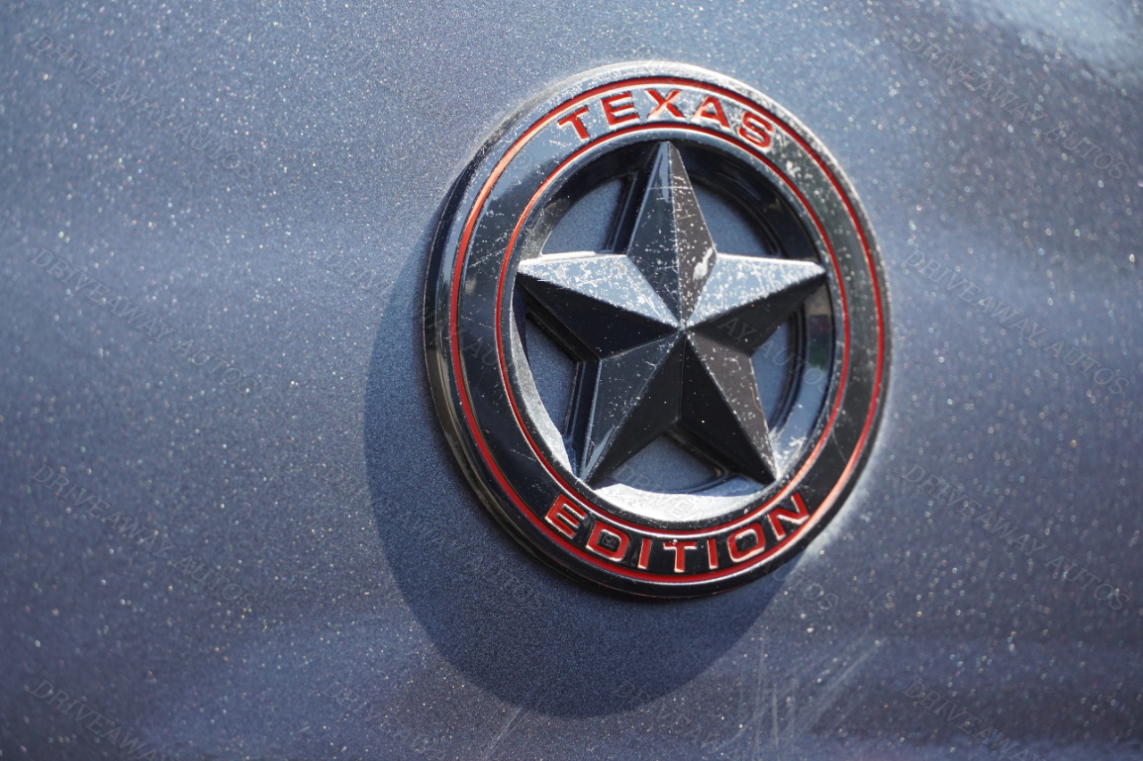 Toyota Tundra 4WD SR5 CrewMax 5.5' Bed (Natl) 2023 Toyota Tundra 4WD SR5 CrewMax 5.5' Bed (Natl) 2023