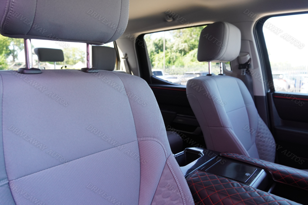 Toyota Tundra 4WD SR5 CrewMax 5.5' Bed (Natl) 2023 Toyota Tundra 4WD SR5 CrewMax 5.5' Bed (Natl) 2023