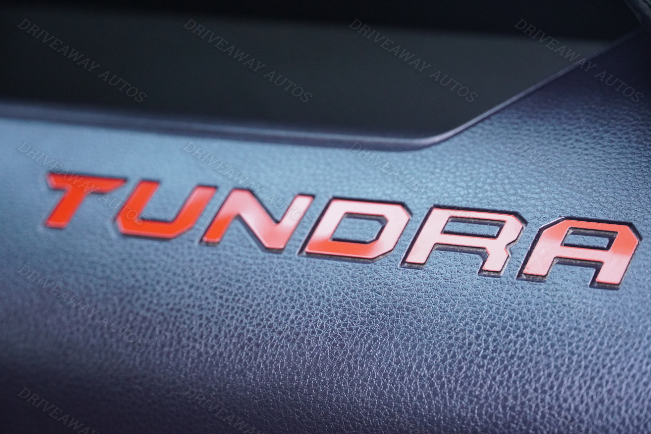 Toyota Tundra 4WD SR5 CrewMax 5.5' Bed (Natl) 2023 Toyota Tundra 4WD SR5 CrewMax 5.5' Bed (Natl) 2023