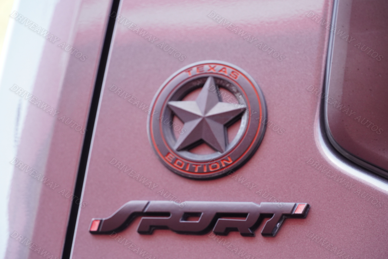 Toyota Tundra 4WD SR5 CrewMax 5.5' Bed (Natl) 2023 Toyota Tundra 4WD SR5 CrewMax 5.5' Bed (Natl) 2023