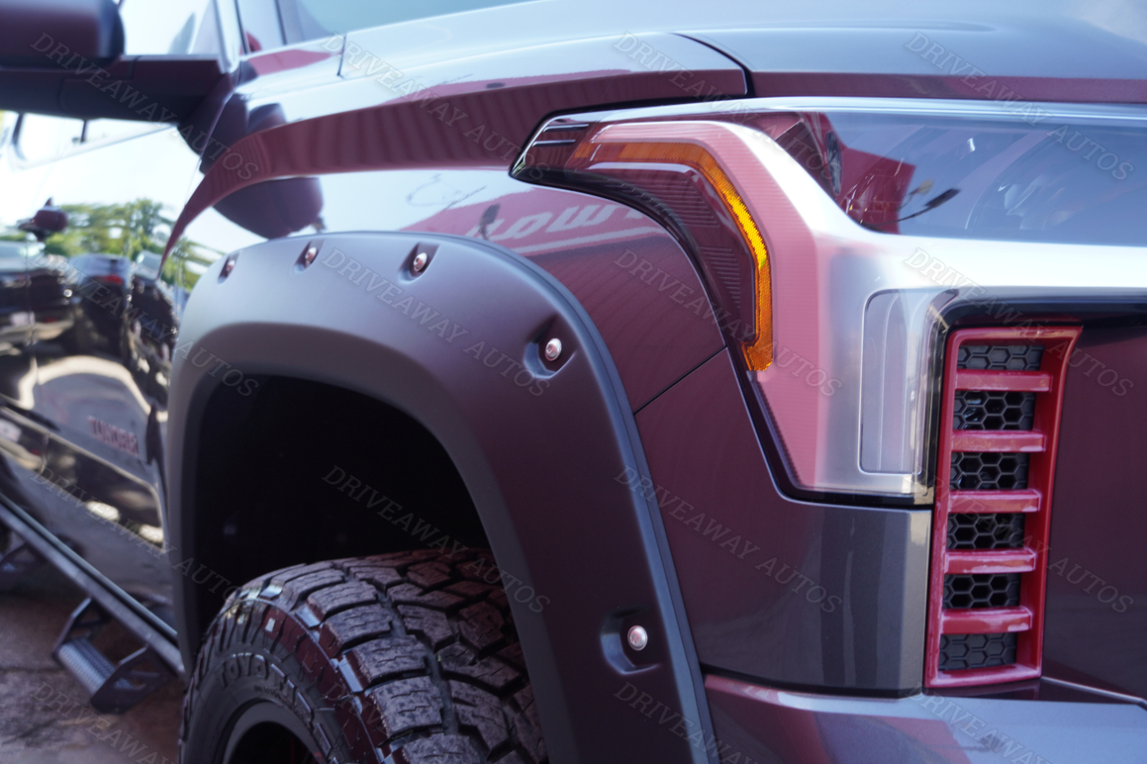 Toyota Tundra 4WD SR5 CrewMax 5.5' Bed (Natl) 2023 Toyota Tundra 4WD SR5 CrewMax 5.5' Bed (Natl) 2023