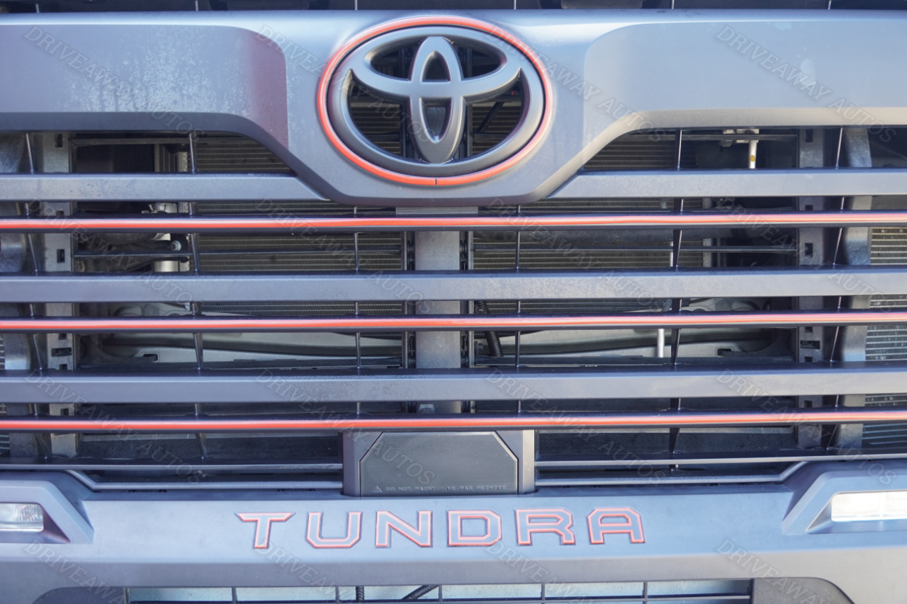 Toyota Tundra 4WD SR5 CrewMax 5.5' Bed (Natl) 2023 Toyota Tundra 4WD SR5 CrewMax 5.5' Bed (Natl) 2023