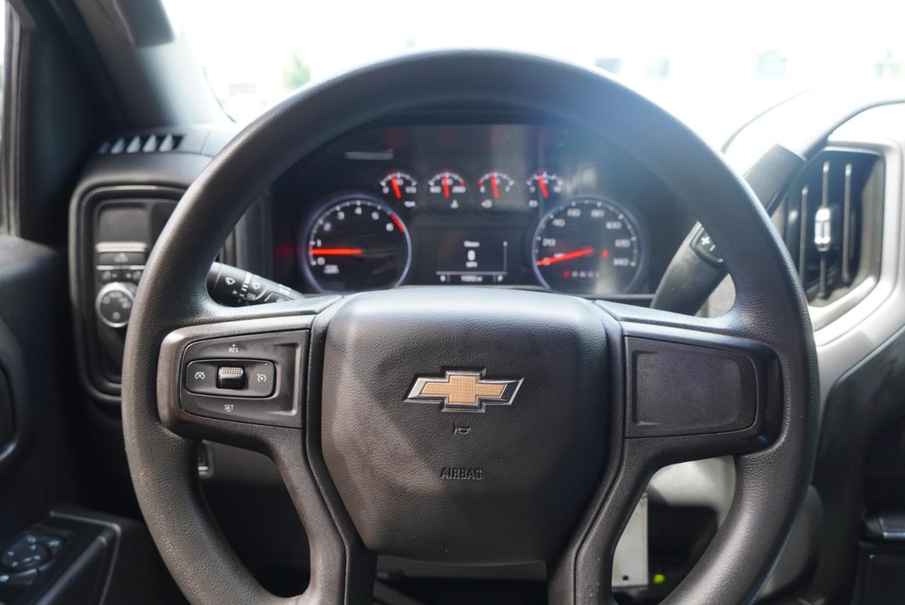 Chevrolet Silverado 1500 2WD Crew Cab 147" Custom 2020
