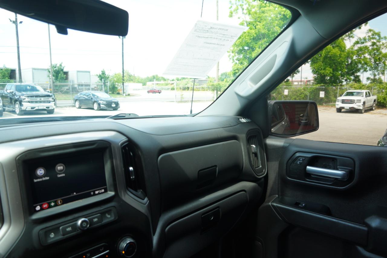 Chevrolet Silverado 1500 2WD Crew Cab 147" Custom 2020