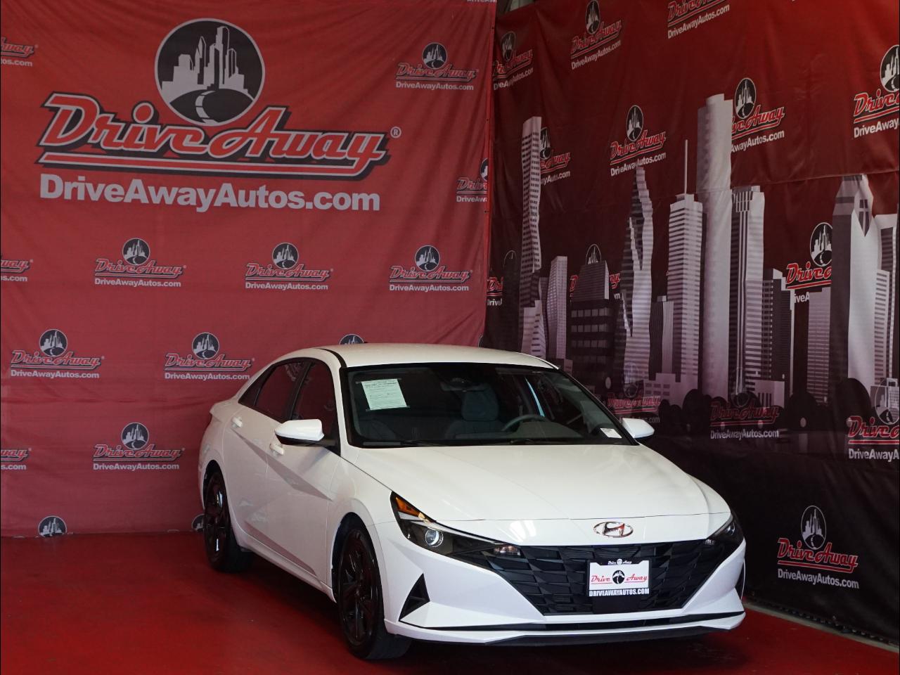 Hyundai Elantra SEL IVT 2021