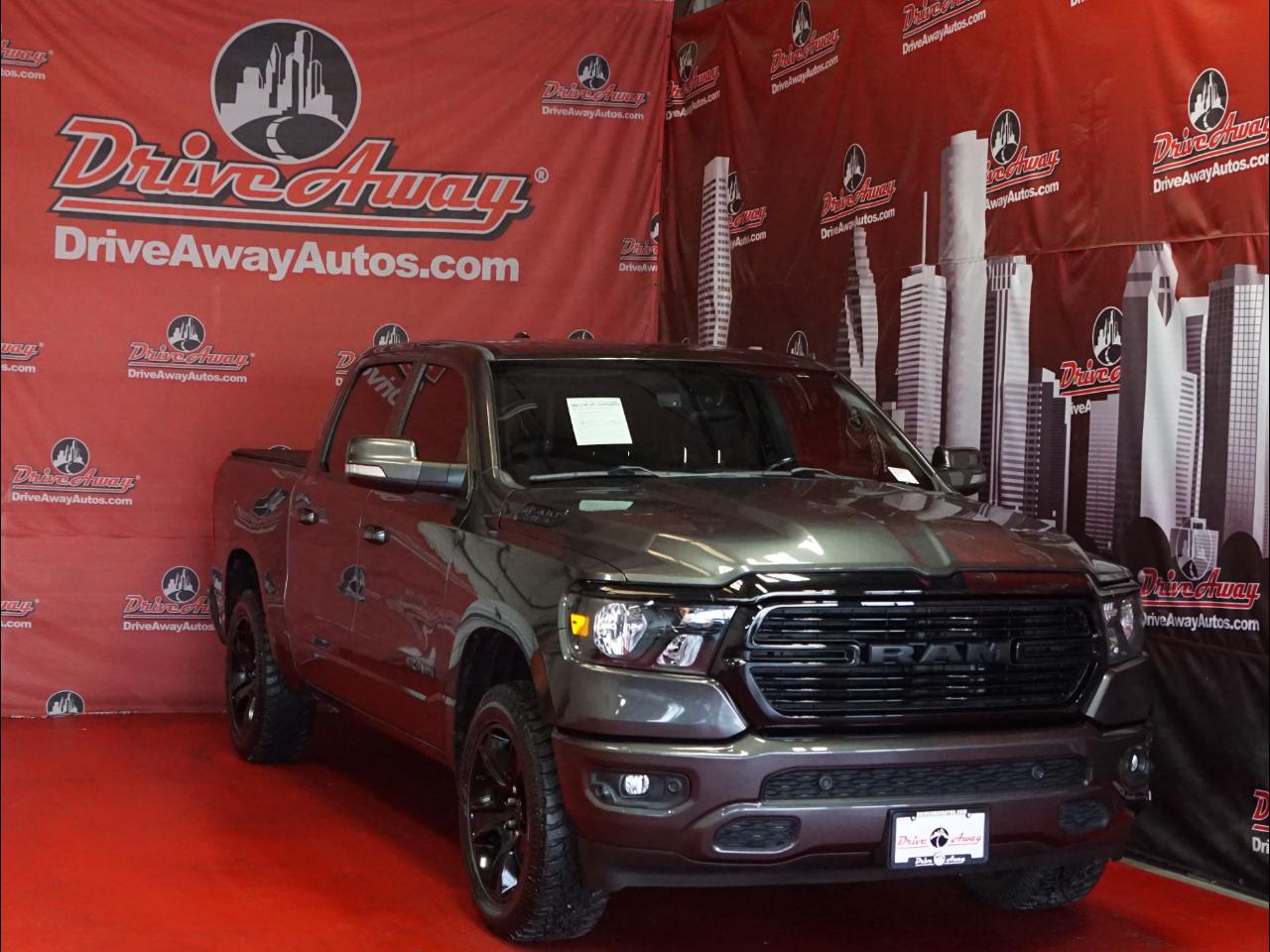 RAM 1500 Big Horn 4x4 Crew Cab 5'7" Box 2020