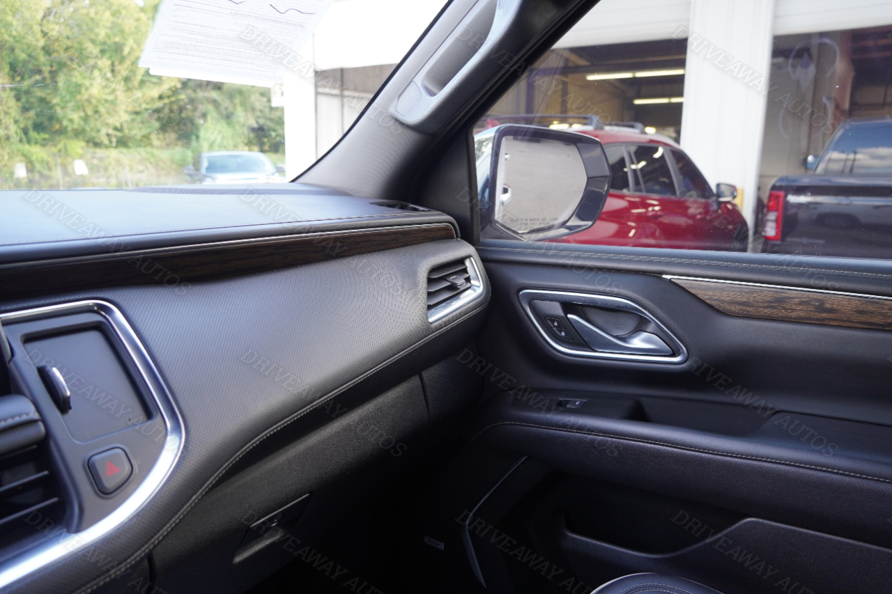 Chevrolet Suburban 2WD 4dr Premier 2022