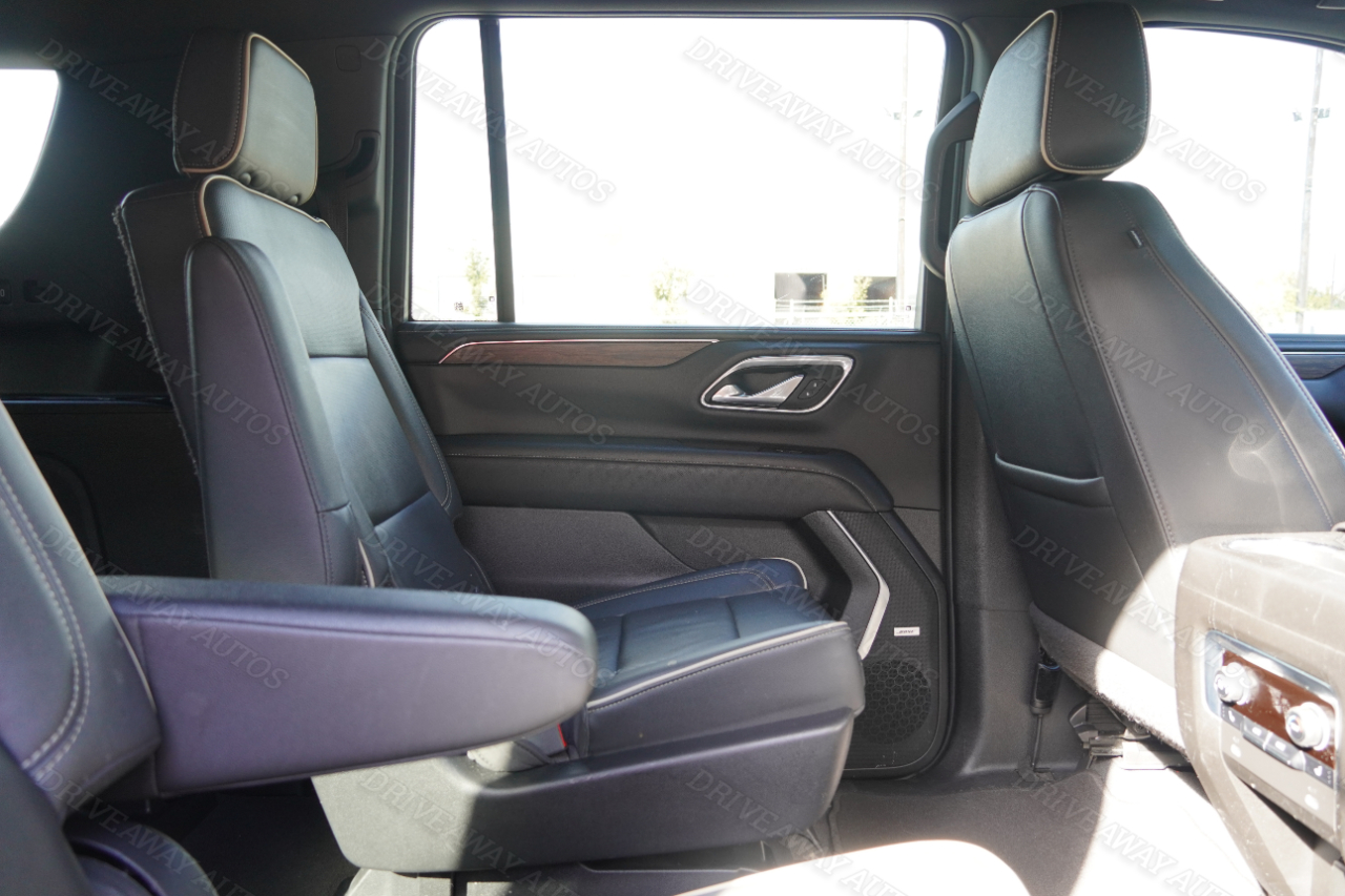 Chevrolet Suburban 2WD 4dr Premier 2022