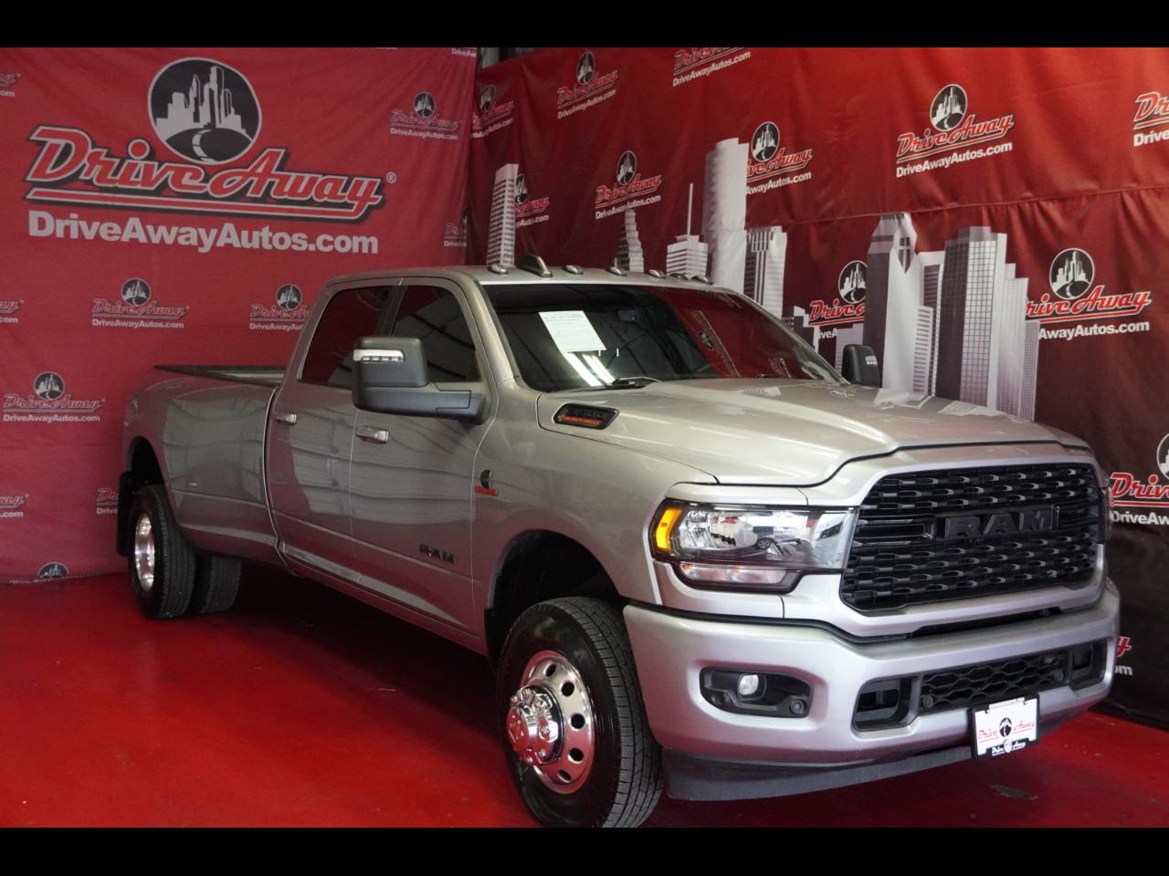 RAM 3500 Big Horn 4x4 Crew Cab 8' Box 2023