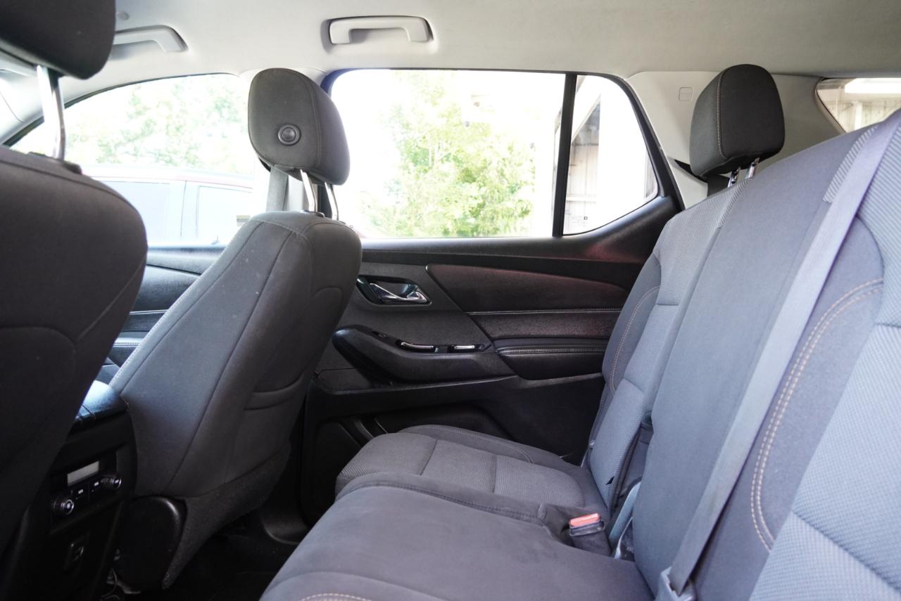 Chevrolet Traverse FWD 4dr LS w/1LS 2019