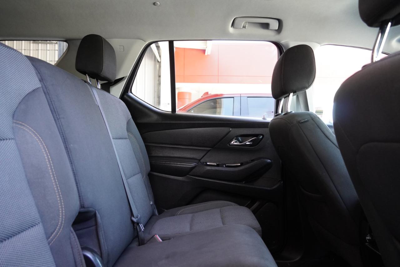 Chevrolet Traverse FWD 4dr LS w/1LS 2019