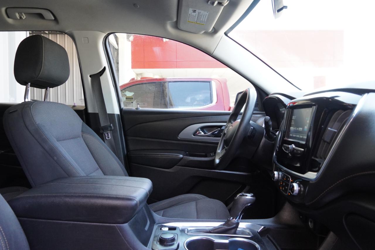 Chevrolet Traverse FWD 4dr LS w/1LS 2019