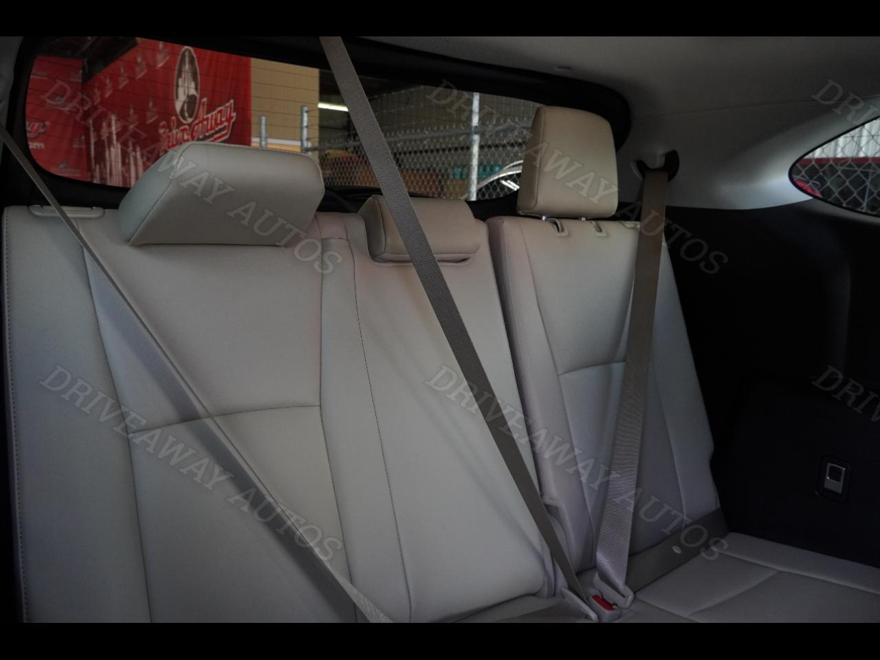 Toyota Highlander Platinum FWD (Natl) 2023
