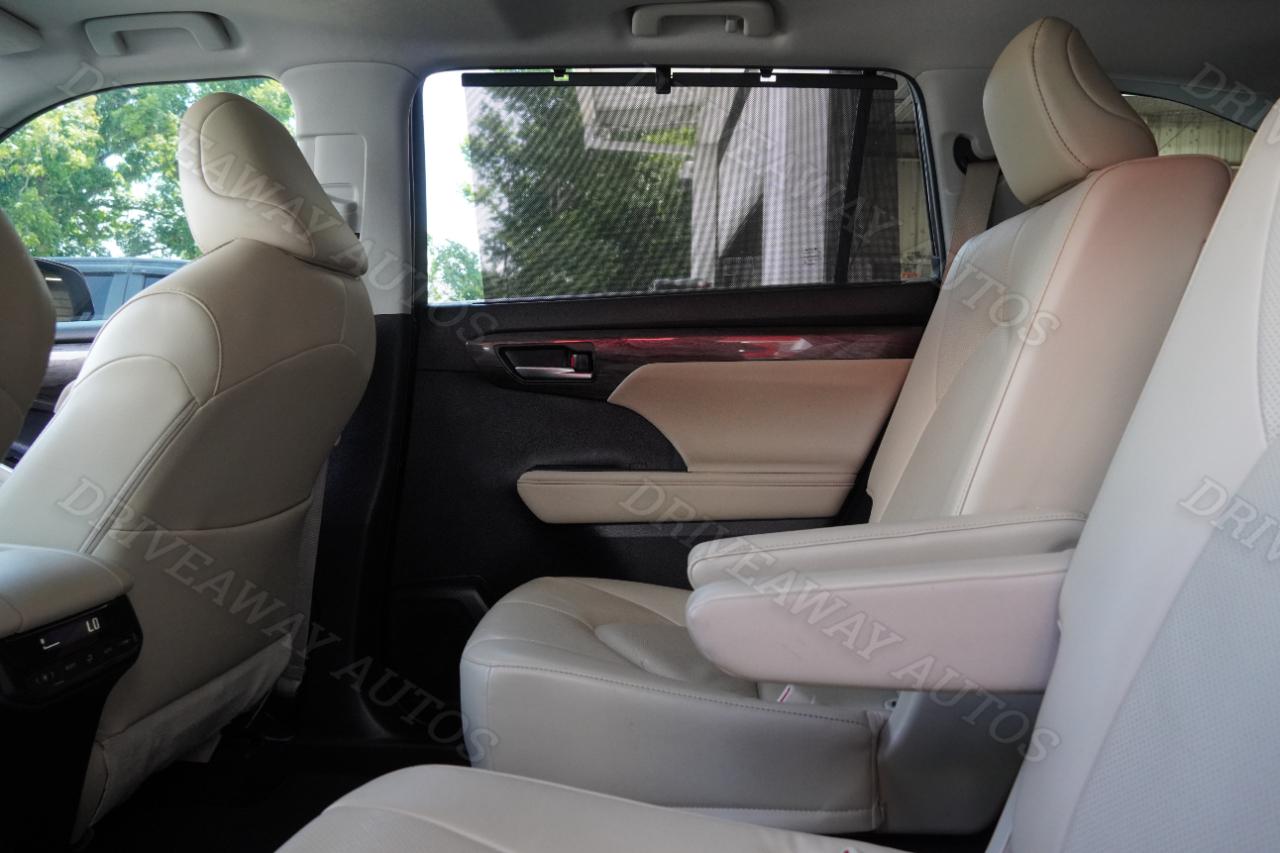 Toyota Highlander Platinum FWD (Natl) 2023