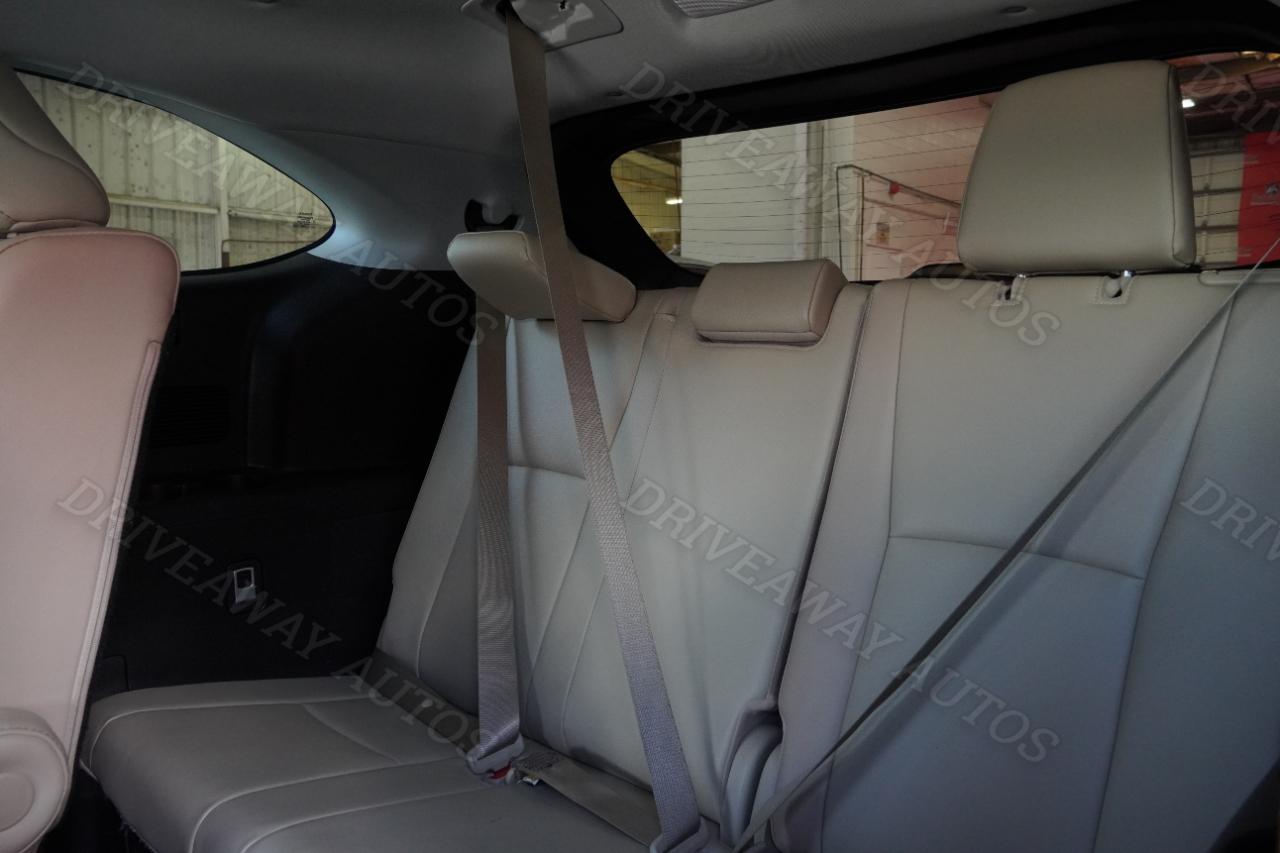 Toyota Highlander Platinum FWD (Natl) 2023