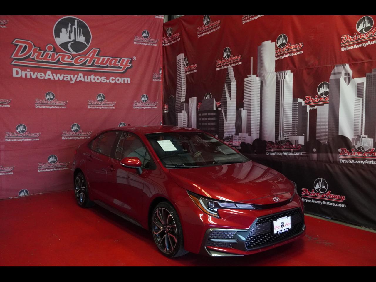 Toyota Corolla SE Nightshade CVT (Natl) 2022