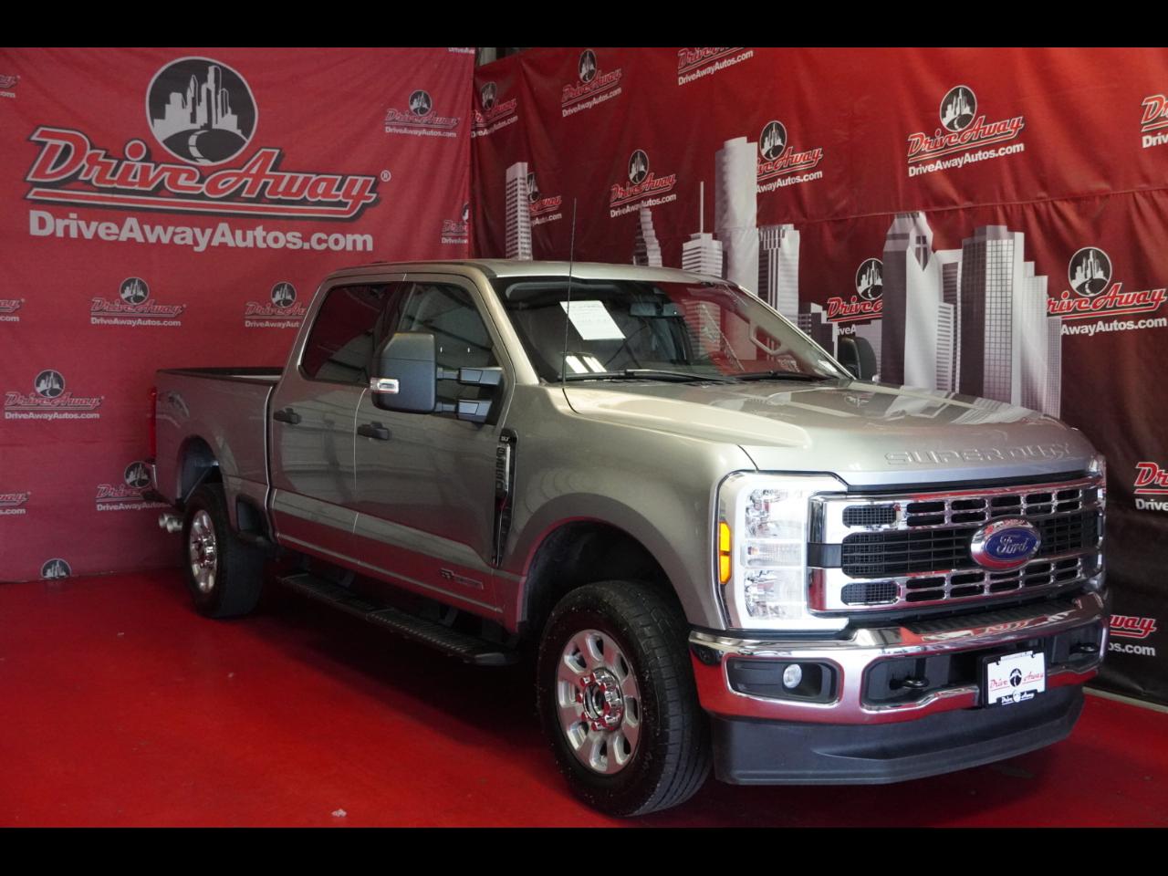 Ford Super Duty F-250 SRW King Ranch 4WD Crew Cab 8' Box 2023