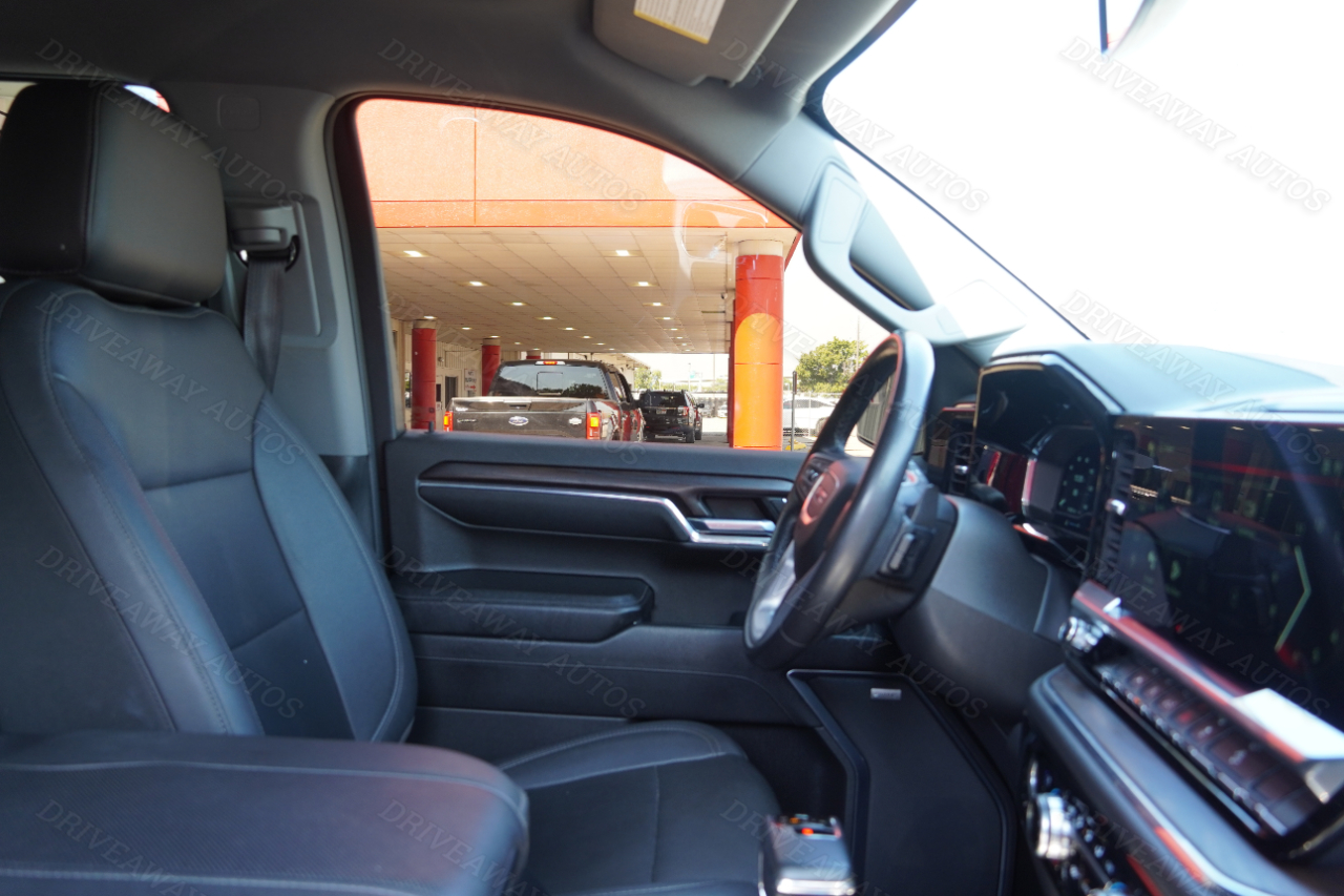 GMC Sierra 1500 4WD Crew Cab 147" SLT 2023 GMC Sierra 1500 4WD Crew Cab 147" SLT 2023