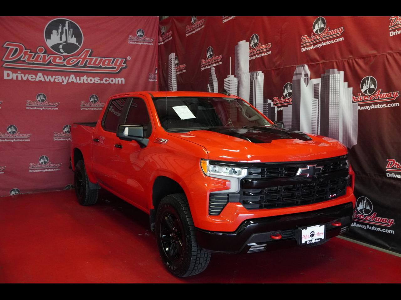 Chevrolet Silverado 1500 4WD Crew Cab 147" LT Trail Boss 2022