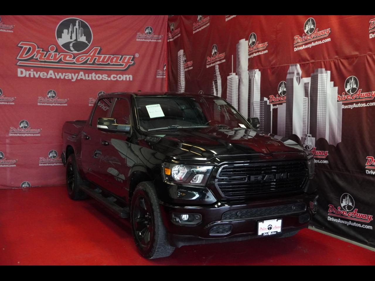 RAM 1500 Big Horn 4x4 Crew Cab 5'7" Box 2020