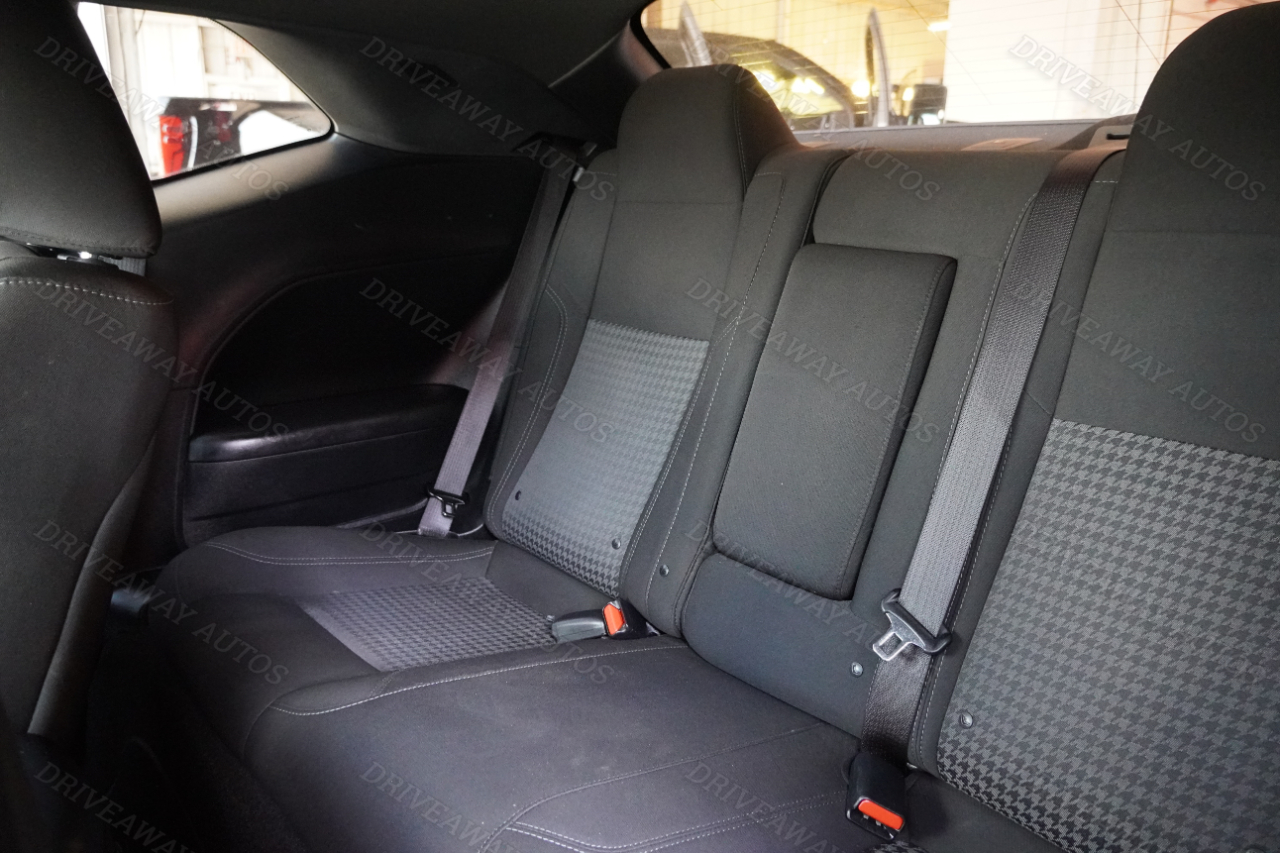 Dodge Challenger SXT RWD 2021 Dodge Challenger SXT RWD 2021