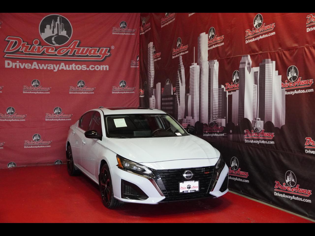 Nissan Altima 2.5 SR AWD Sedan 2023