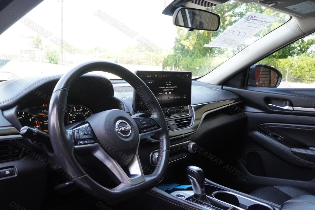 Nissan Altima 2.5 SR AWD Sedan 2023