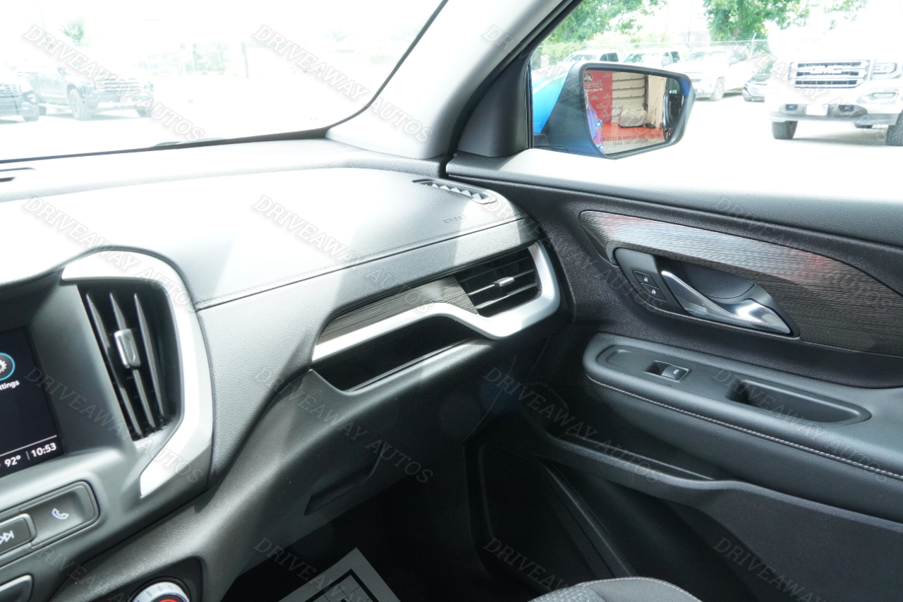 GMC Terrain FWD 4dr SLE 2024 GMC Terrain FWD 4dr SLE 2024