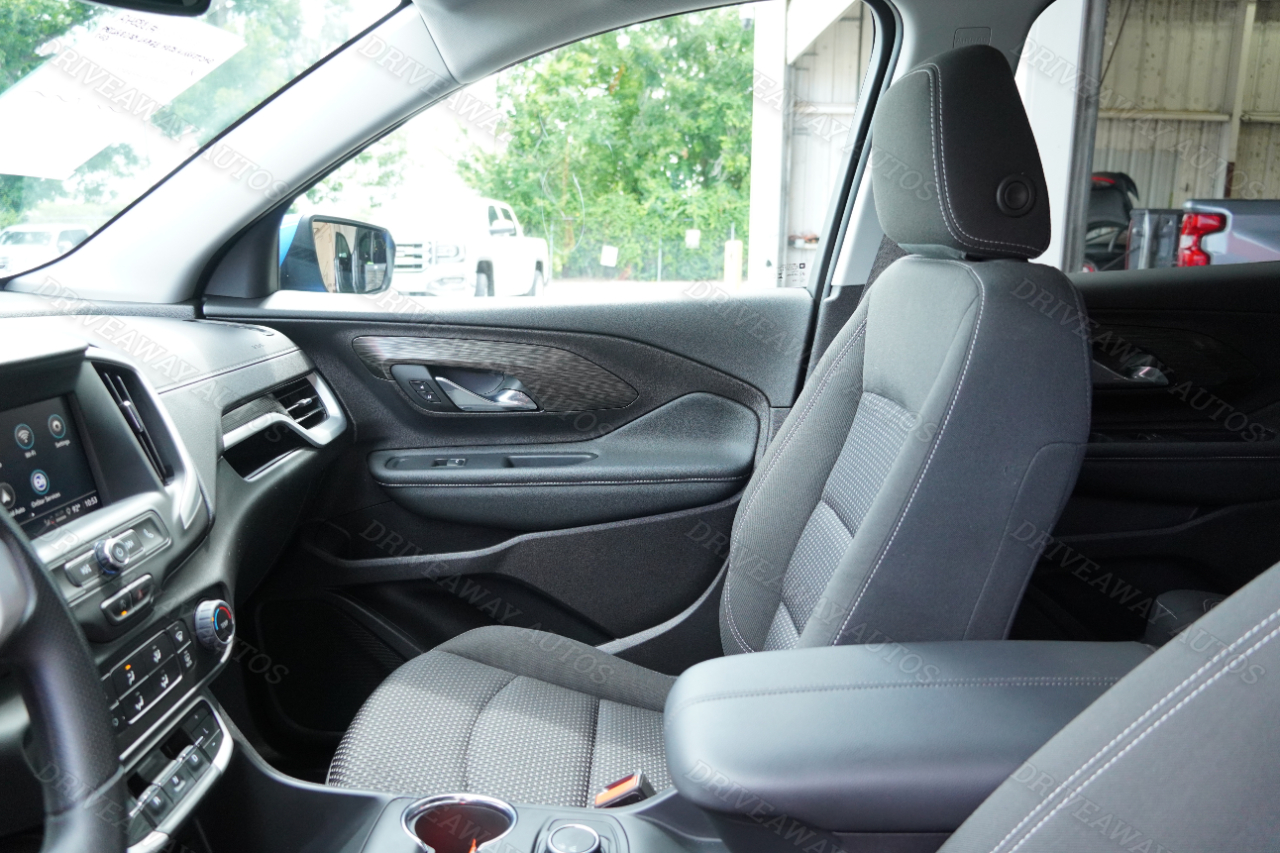 GMC Terrain FWD 4dr SLE 2024 GMC Terrain FWD 4dr SLE 2024