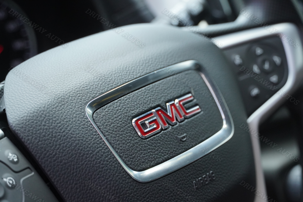 GMC Terrain FWD 4dr SLE 2024 GMC Terrain FWD 4dr SLE 2024