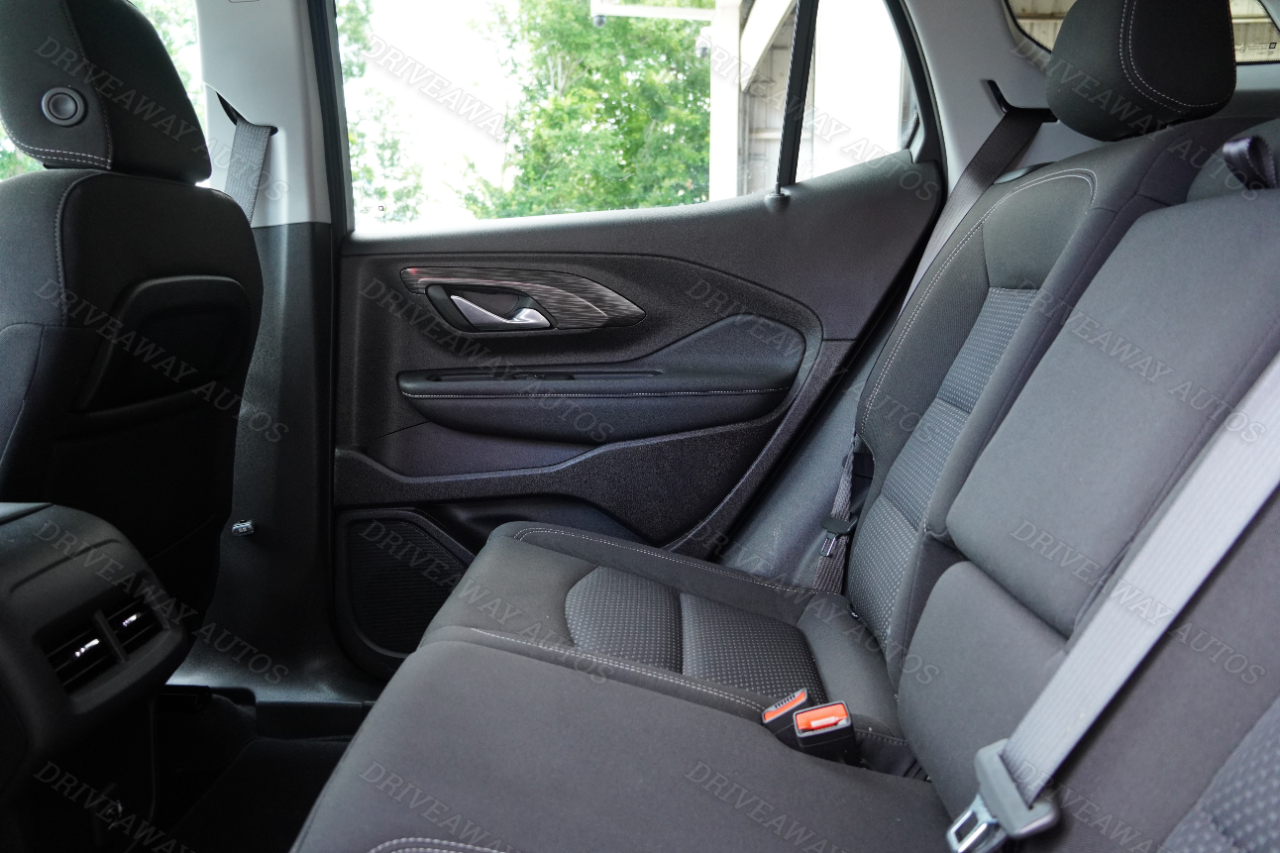 GMC Terrain FWD 4dr SLE 2024 GMC Terrain FWD 4dr SLE 2024