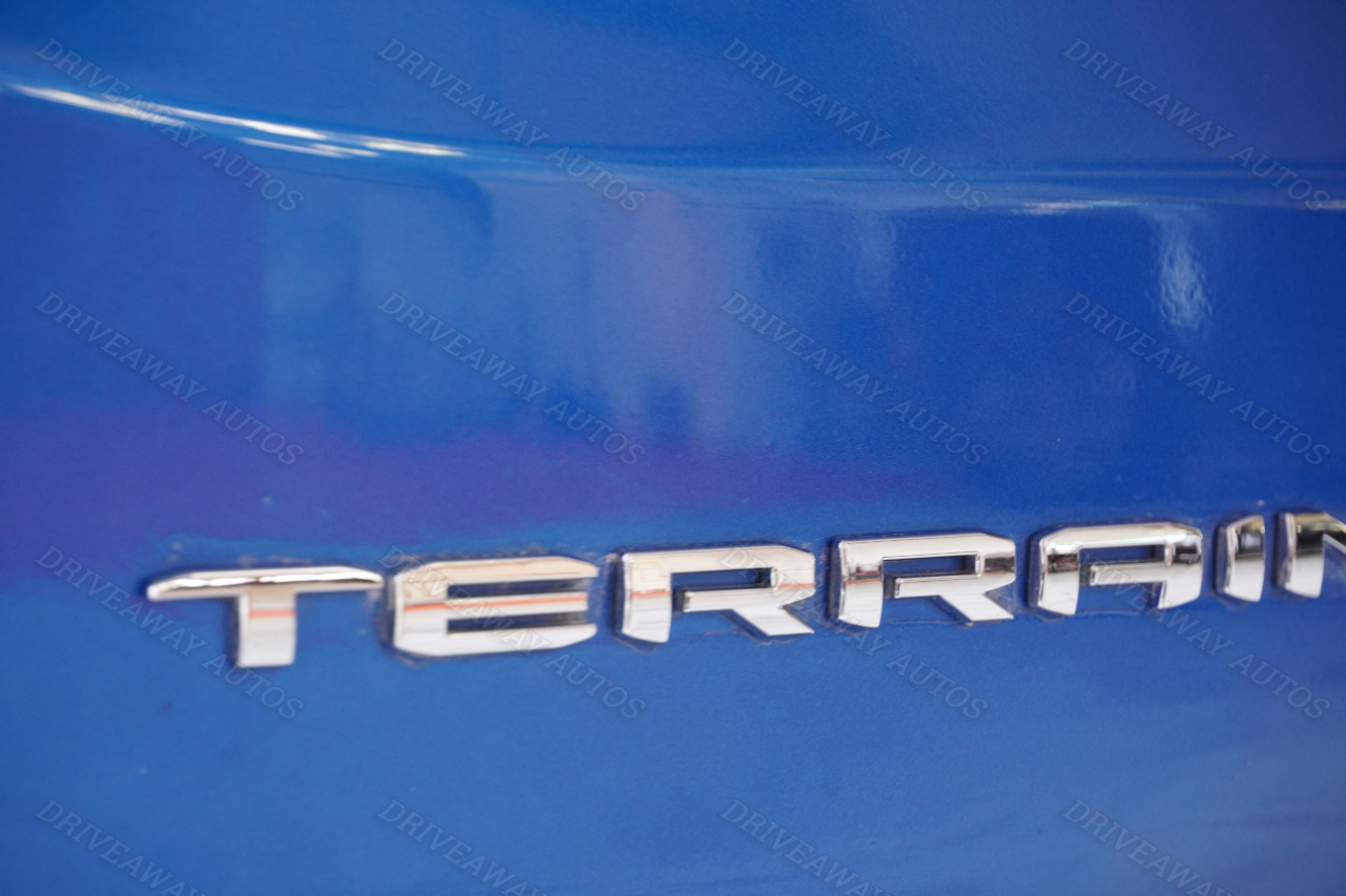 GMC Terrain FWD 4dr SLE 2024 GMC Terrain FWD 4dr SLE 2024