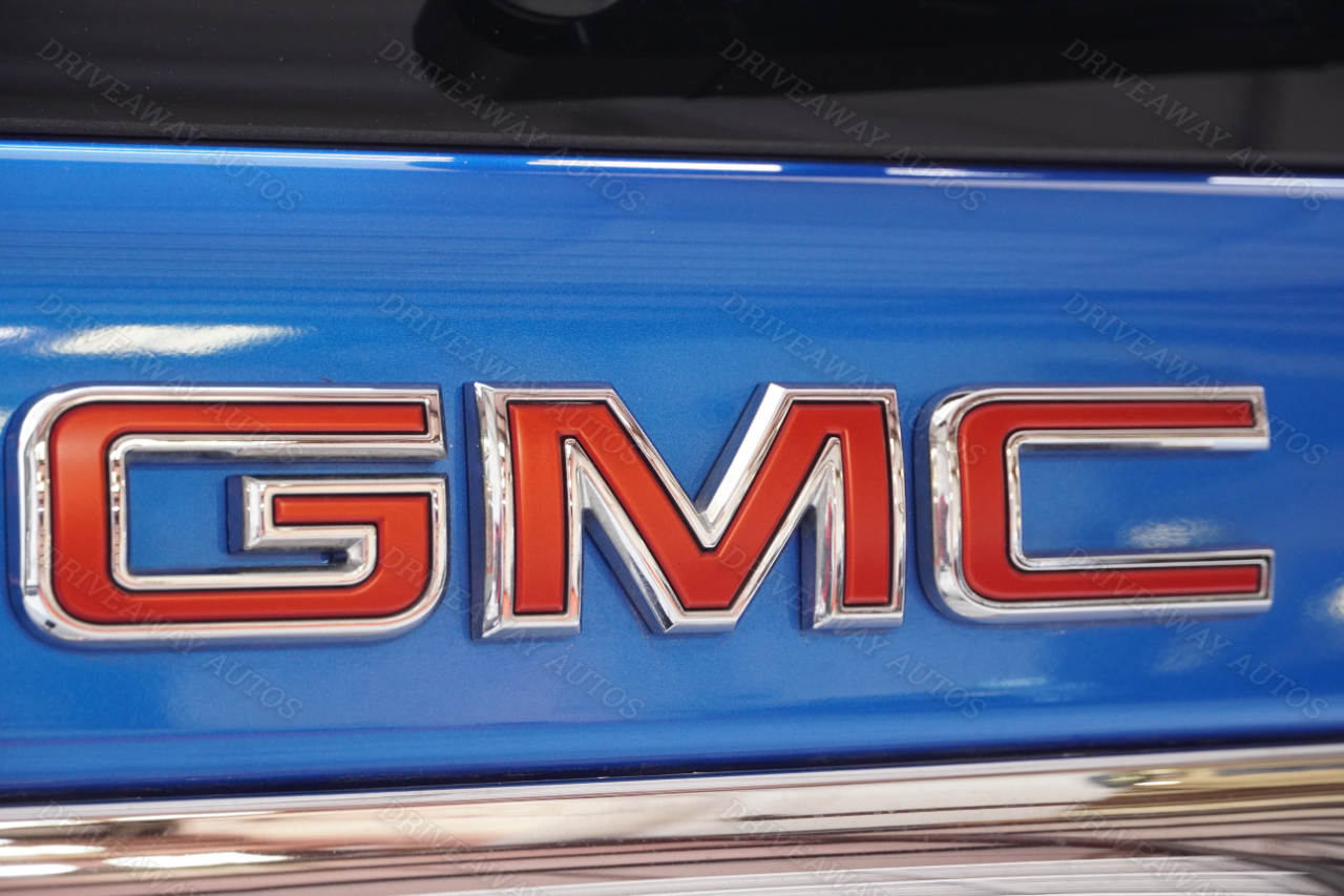 GMC Terrain FWD 4dr SLE 2024 GMC Terrain FWD 4dr SLE 2024